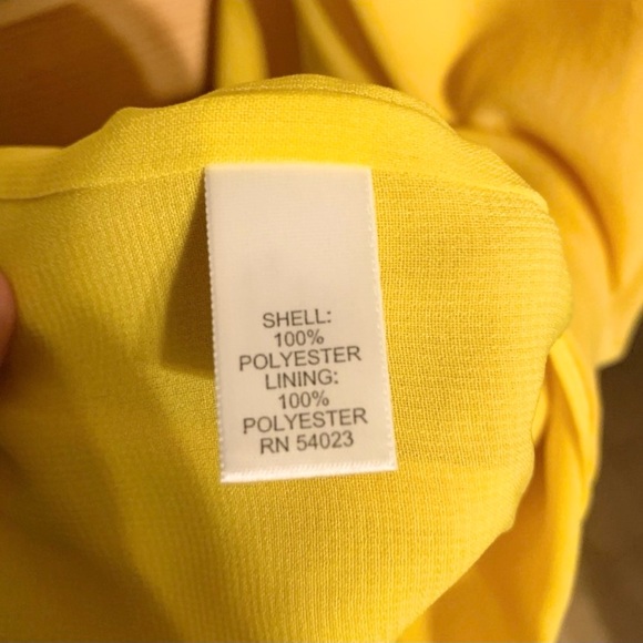 BANANA REPUBLIC YELLOW PLEATED HALTER DRESS - Picture 9 of 9